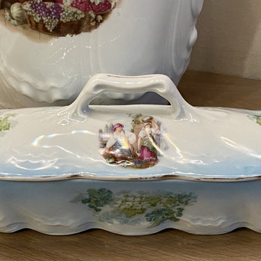 Comb tray / brush tray - EPIAG Kerag Karlsbad Czechoslovakia - decor 4737 of two women with jugs and grapes