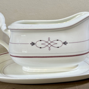 Sauce boat / Gravy boat - with underplate - Villeroy & Boch/Heinrich - porcelain dinnerware made between 1980 and 2005 - ARAGON decor