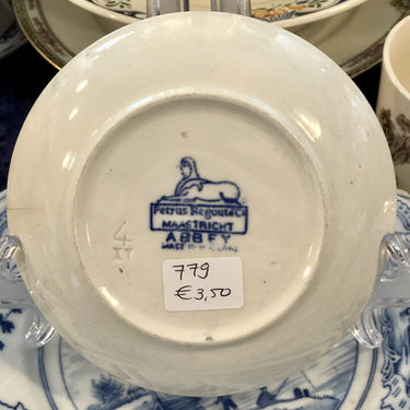 Saucer - Petrus Regout - ABBEY blue decor