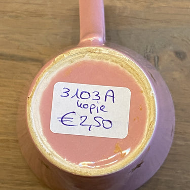 Kopje - ongemerkt - donkerroze met goudkleurige sterretjes en een goudkleurig lijntje in het kopje